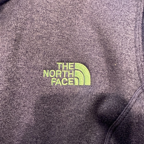 The North Face Fleece Zip-up - Picture 3 of 7